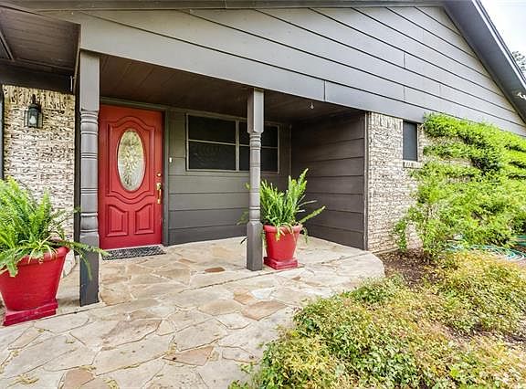 5th image of 6841 Peaceful Valley Dr