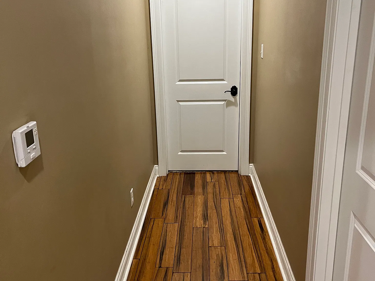 3 bed, 2.5 bath, 2224 sqft, $4,500 — Photo 3
