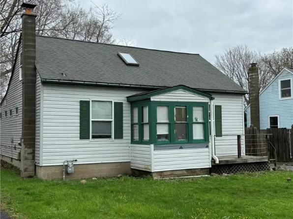 6579 Hamilton Dr, Derby, NY 14047