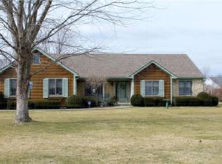 906 S Johnson Rd, Mooresville, IN 46158