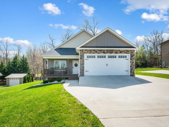 319 Mantle Dr, Lynchburg, VA 24501