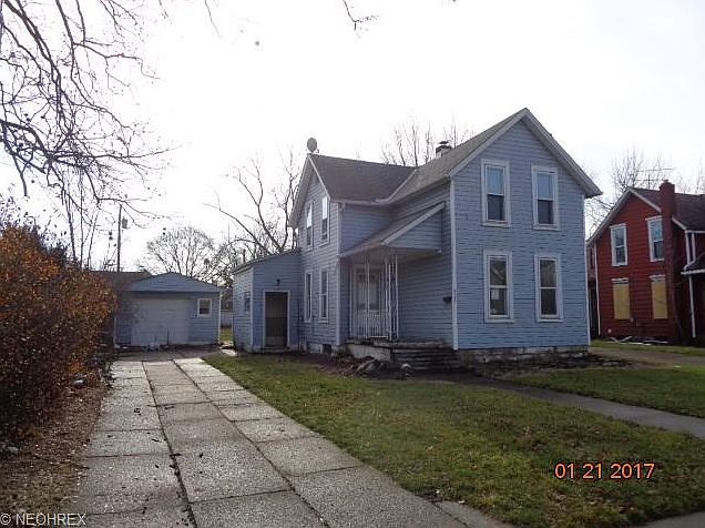 1st image of 525 W 13th St