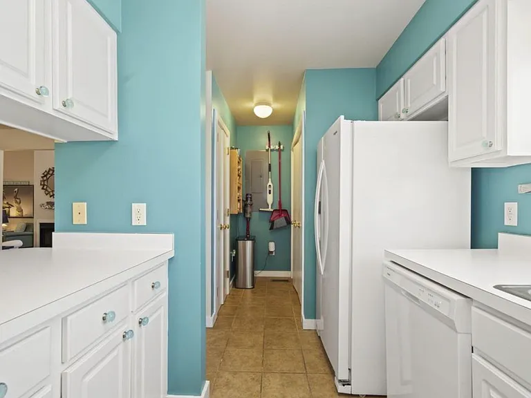 312 McGinnis Dr — Photo 5