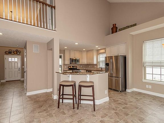 5th image of 5565 Sand Dune Ct