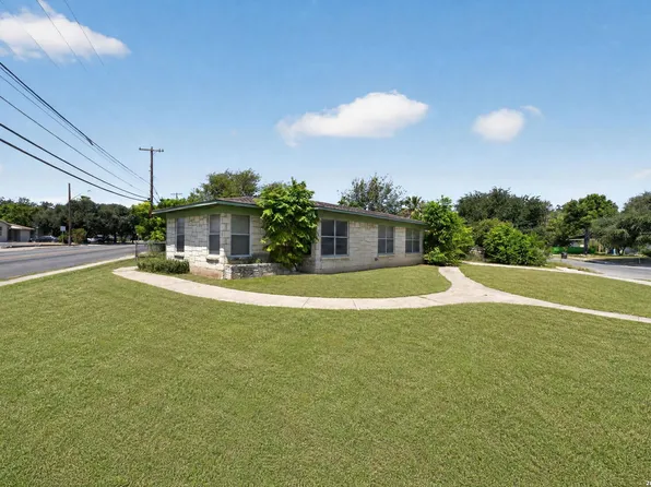 111 Laddie Pl, San Antonio, TX 78201