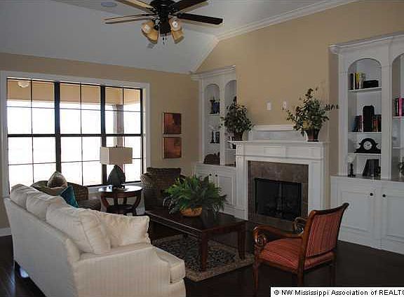 2nd image of 10433 Parker Dr #Ext