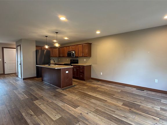 4th image of 2208 Tranquil Ct NW