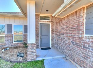 3920 Abingdon Dr, Norman, OK 73026