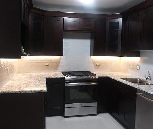 2nd image of 5555 N Cumberland Ave