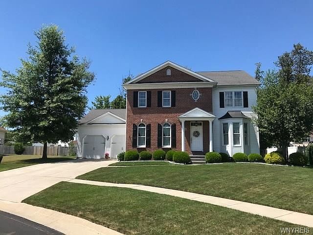 1st image of 44 Park Pl