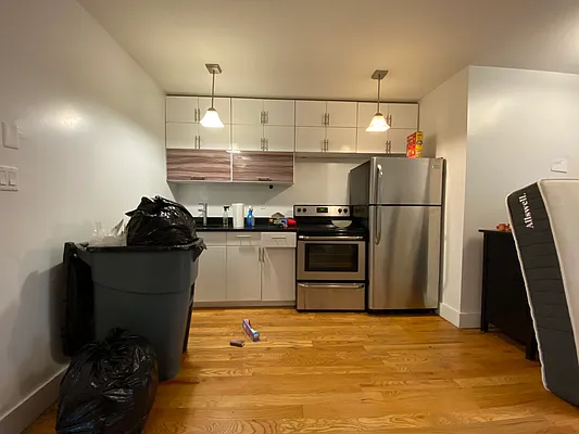 Rented by Nooklyn NYC LLC | media 24