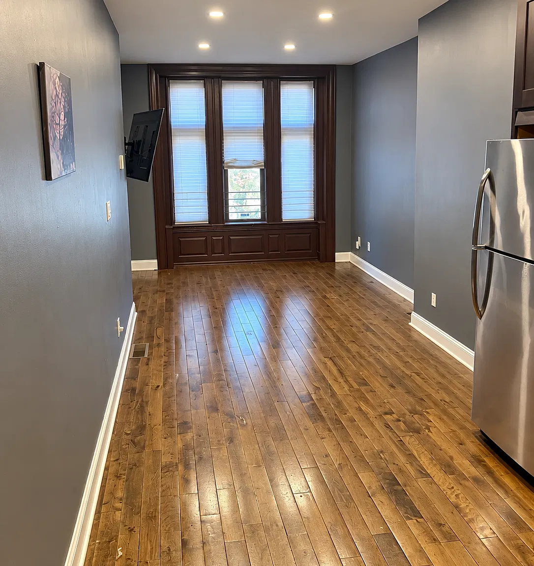 2 bed, 1100 sqft, $1,650 — Photo 1
