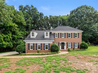 13110 Graymist Dr, Charlotte, NC 28215