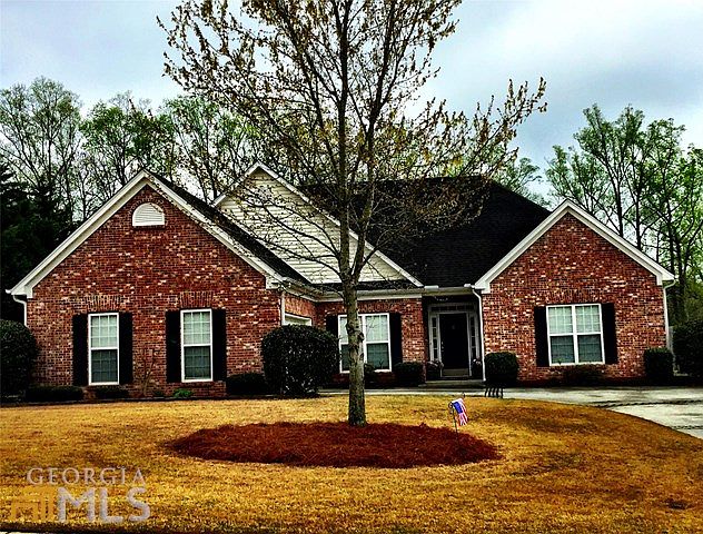 1st image of 4678 Martins Crossing West Dr