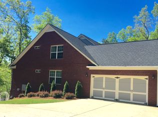 5680 Knotty Ridge Dr, Douglasville, GA 30135