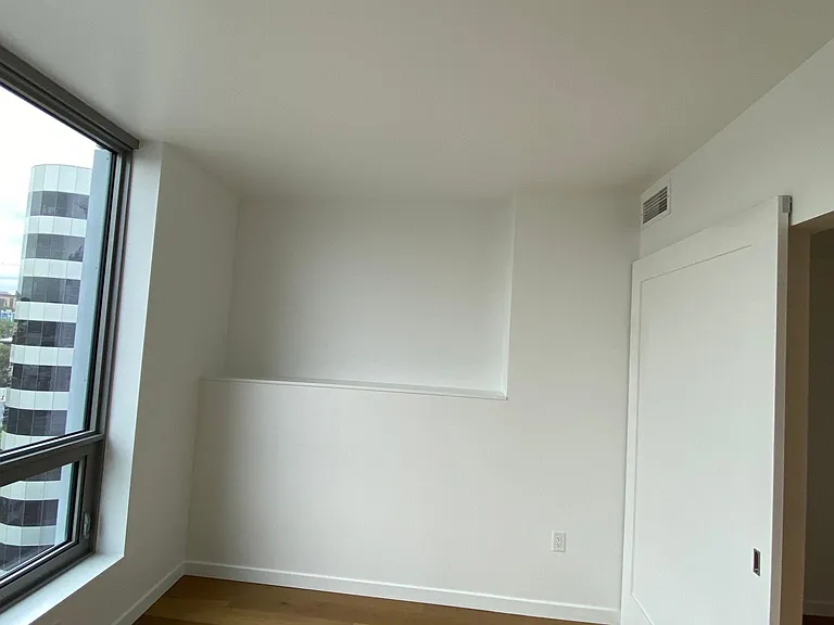 1808 Minor Ave #2010 — Photo 18