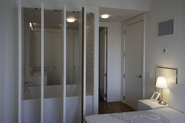 Rented by Landmark Property Holdings LLC | media 22