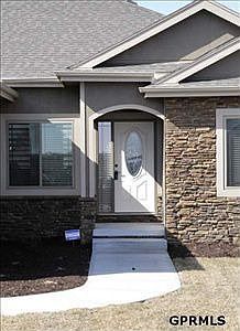 2nd image of 806 S 188th Ter