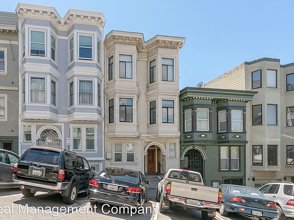 3rd image of 517 Vallejo St #517A