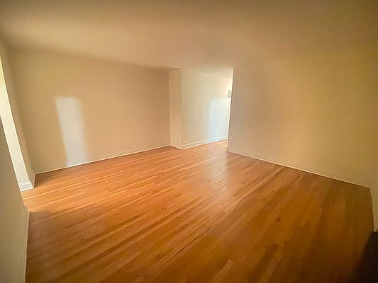 5th image of 8814 20th Ave #2B