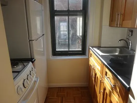 Rented by City & Suburban | media 39