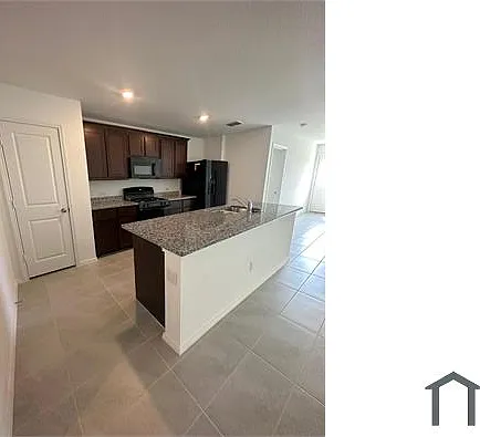 1328 Mahogany Ln — Photo 12