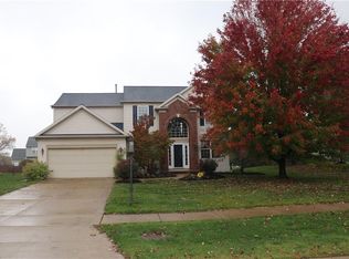 9196 Victoria Ln, North Ridgeville, OH 44039