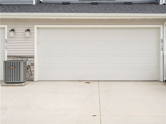 2nd image of 5713 NE Dawson Ln