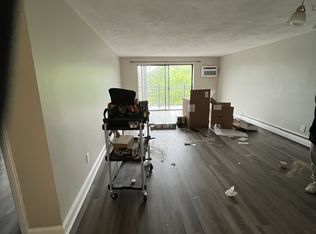 24 Whites Ave #63H, Watertown, MA 02472