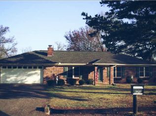 620 Orchard View Est, Alma, AR 72921