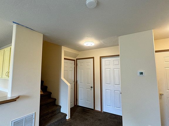 3rd image of 9791 N Eileen Ct