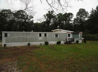 7492 Oak Hills Dr, Almond, WI 54909