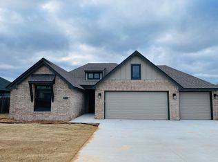 720 N Country Club Dr, Tulsa, OK 74127