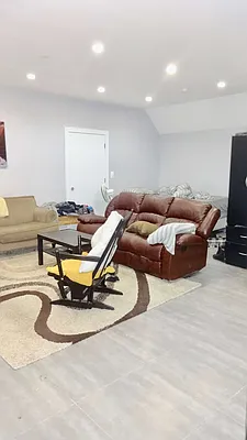 Rented by Grand & Co. | media 38