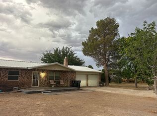 665 Wendy Ln, Las Cruces, NM 88007