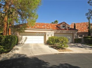 8267 Round Hills Cir, Las Vegas, NV 89113