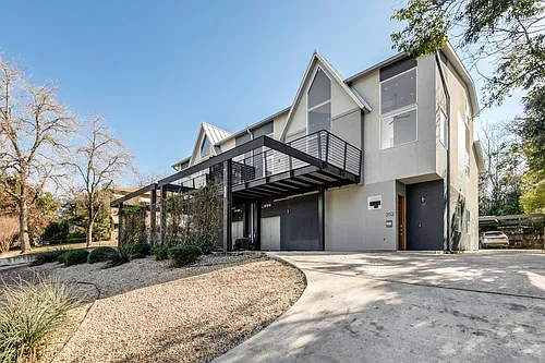 128 Marcia Pl #202 Photo 1
