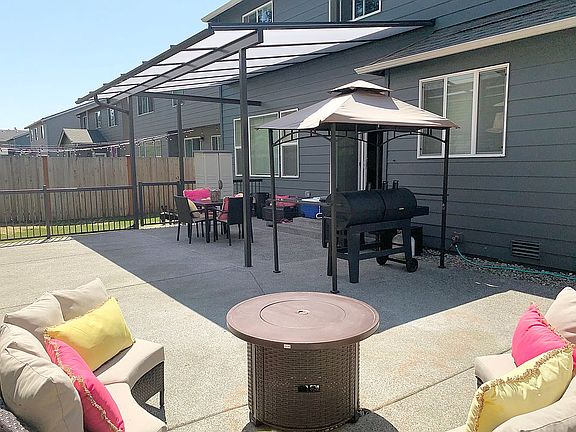 3rd image of 4917 51st Avenue Ct W
