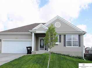 14818 Young St, Bennington, NE 68007