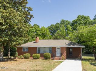 610 Cherokee Dr, Warner Robins, GA 31093