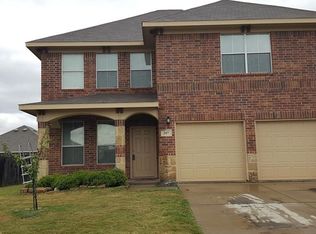207 Stable Dr, Waxahachie, TX 75165