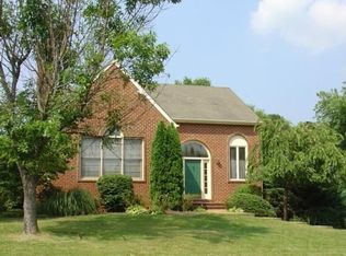 1685 Redington Ln, Charlottesville, VA 22901