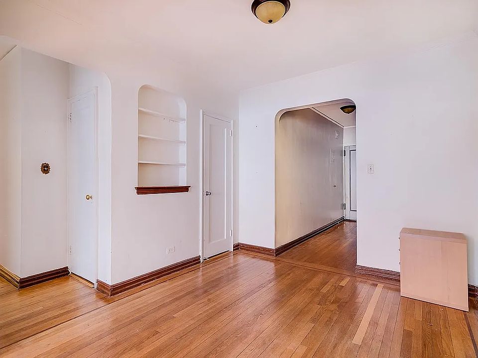 1st image of 160 E 3rd St APT 6I