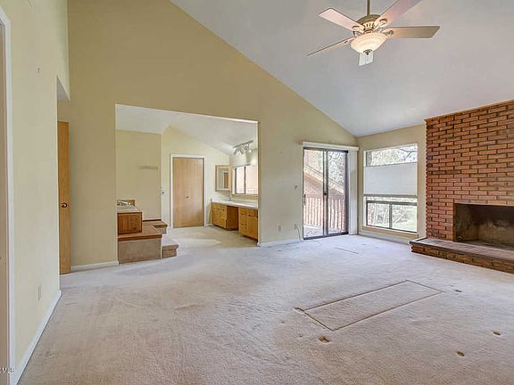 4th image of 1673 W Village Round Dr