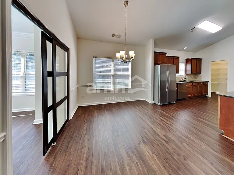 3227 Hideaway Ln — Photo 5
