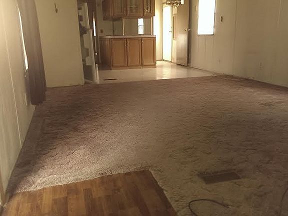 5th image of 47 Peachy Ann Dr