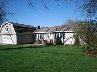 39 Newell Hill Rd, Sterling, MA 01564