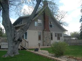430 S Lake Dr, Watertown, SD 57201