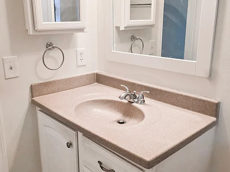 1611 Cabot Ln #C2 — Photo 9