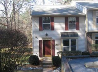 1914 Fox Sterling Dr, Raleigh, NC 27606